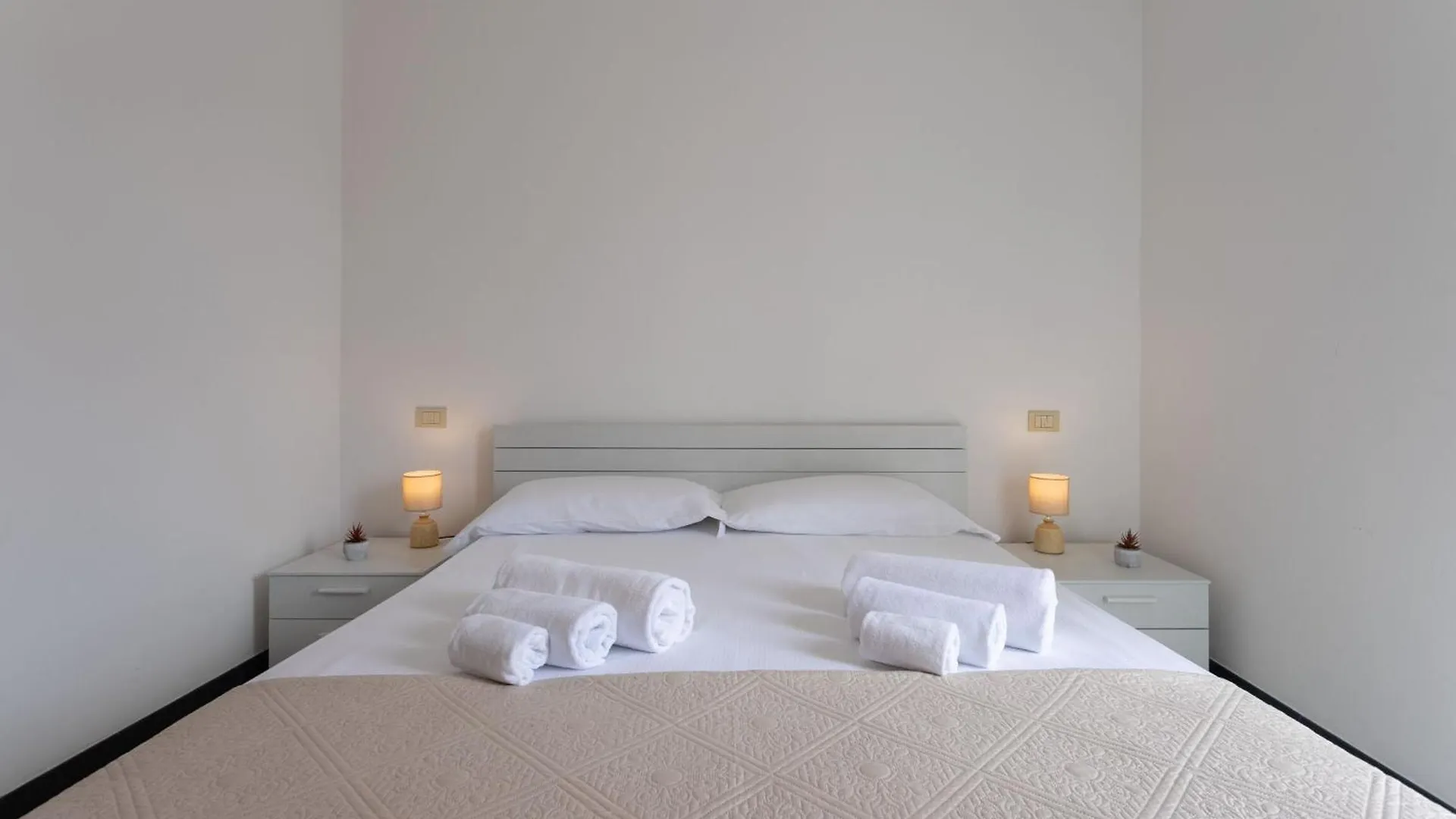 Apartment Villa Zafferano Suites - Mentuccia Celle Ligure