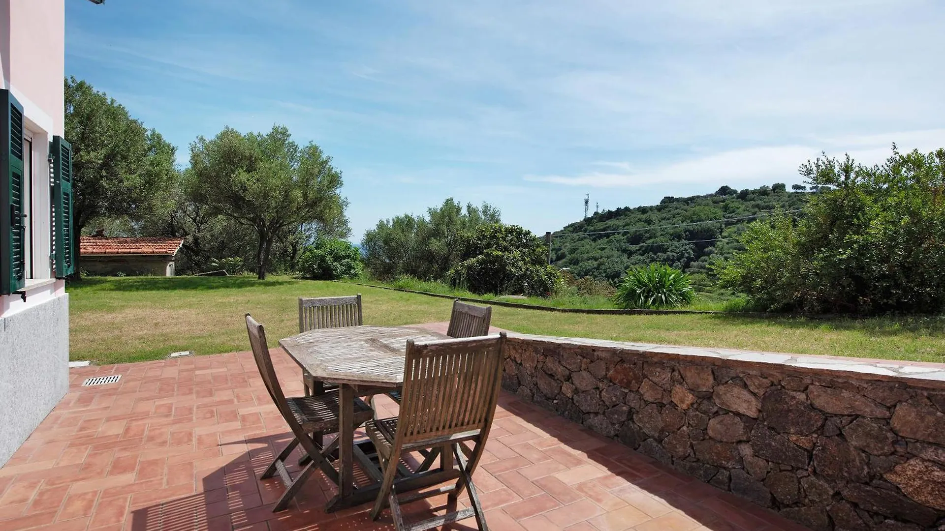 Villa Zafferano Suites - Mentuccia Celle Ligure Italy