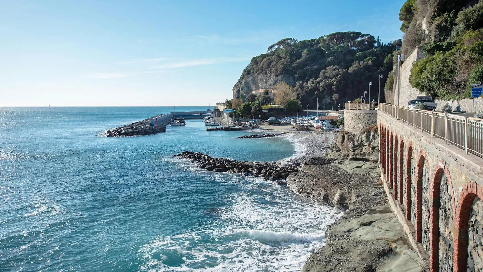 Villa Zafferano Suites - Mentuccia Celle Ligure