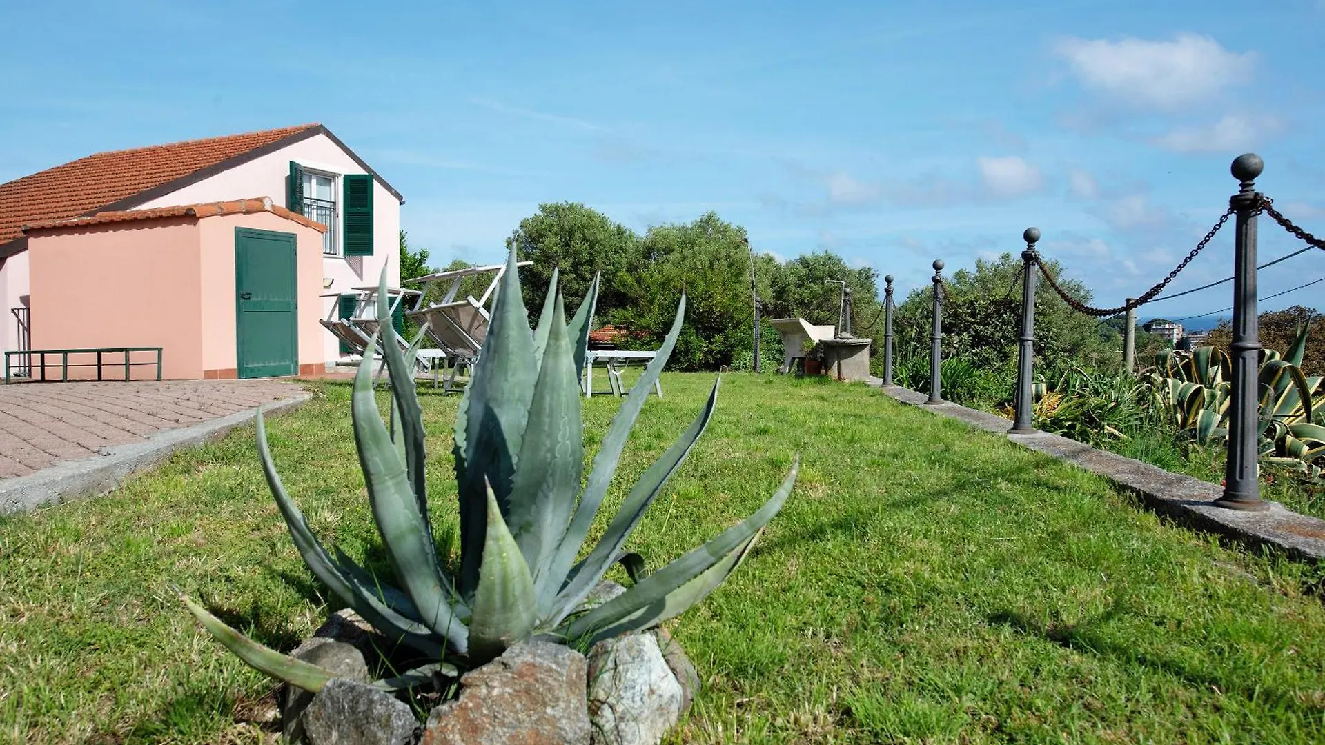 Apartment Villa Zafferano Suites - Mentuccia Celle Ligure