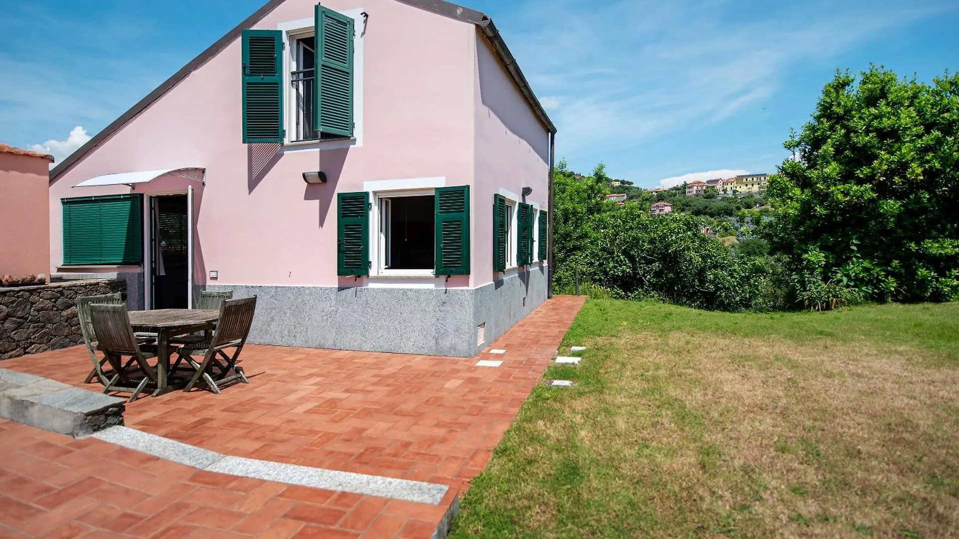 Villa Zafferano Suites - Mentuccia Celle Ligure 0*,