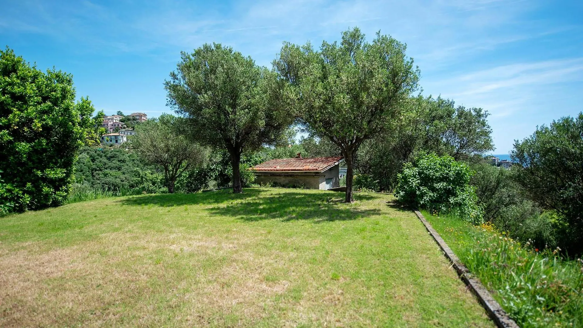 Villa Zafferano Suites - Mentuccia Celle Ligure 0*,